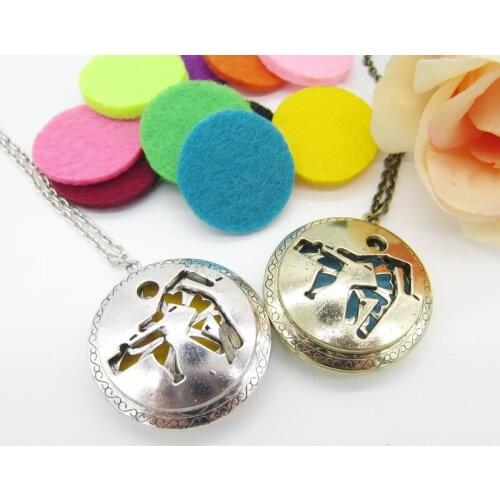 Amusive Playing Billiards Hollowed Pattern DIY Locket Essential Oil Diffuser Necklace with 8pcs Colorful Felt Pads