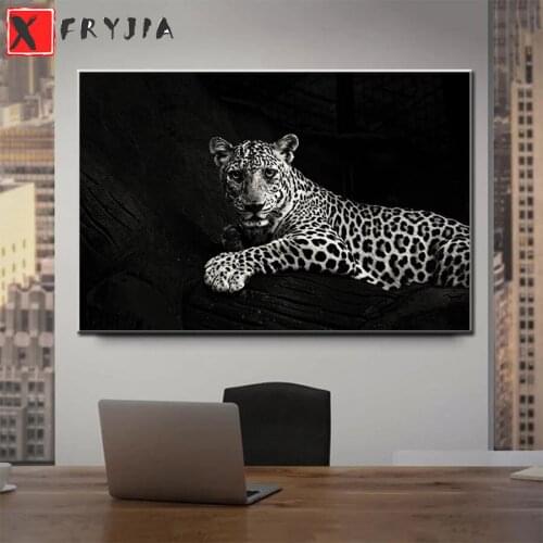 New 5D Round Diamond Painting Black and white animal art, leopard Sticker Diamond diy Embroidery Home Decoration Mosaic
