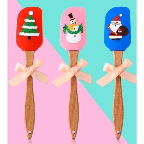 Silicone Spatula Christmas Tree Snowman Santa Pattern Cake Spatula Icing Spatula Cute Cartoon Baking Tool DIY Cake Tools
