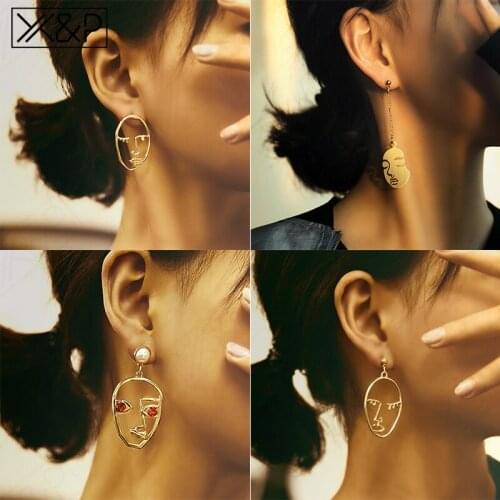 New Fashion Women’s Human Face Abstract Idea Earring For Women Geometric Hollow Dangle Earrings Brincos Golden Jewelry Vintage