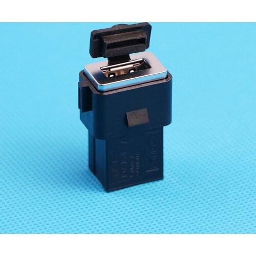 USB Interface Socket Jack OEM For Volvo S80 S60 XC60 S40 C30 V60 C70 S40 V50 2007 2008 2009 2010 2011 2012 30775252