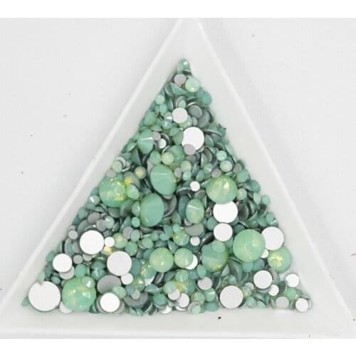 Green Opal Glass 3D Nail Art Rhinestones ss3 ss4 ss5 ss6 ss8 ss10 ss12 ss16 ss20 ss30 ss34 Crystal Nail Art Rhinestones