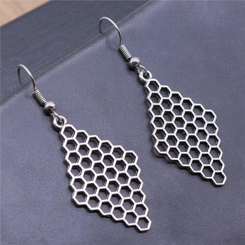 Vintage Antique Silver Color 21x37mm Honeycomb Charms Dangle Earrings For Women Party Gift Jewelry Handcrafts