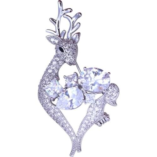 Fashion Small Cute Animal Deer Brooch For Women Christmas Gift Dropshipping In Box High Quality AAA Cubic Zirconia Brooches Pins