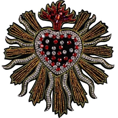 5piece Handmade Beaded Crystal Heart Rhinestones Design Patches Sew on Badge Applique Clothes Decorated Sewing Accessories TH579