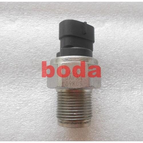 TAZONDLI original Common Rail Pressure Sensor 89458-71010 For D4-D Avensis Combi 2.2D-4D 499000-6121