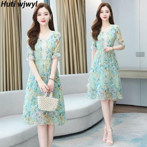 Spring Summer Vintage Floral Chiffon Bodycon Sundress 2021 Women Casual Boho Beach Dress Korean Elegant Party Sexy Midi Vestidos