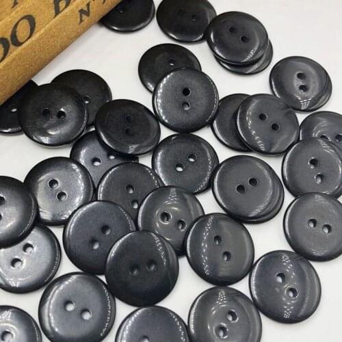 20 pcs black New 22mm 2 holes Plastic Button/Sewing lots Mix PT277