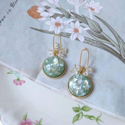 Shiny Side New Accessories Crystal Beads Stud Earrings for Women Fashion Jewelry Acrylic Geometric Earrings