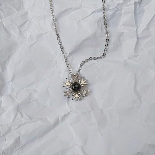 2021 New One Hundred Languages I Love You Necklace Valentines Day Jewelry Exquisite Snowflake Zircon Pendant