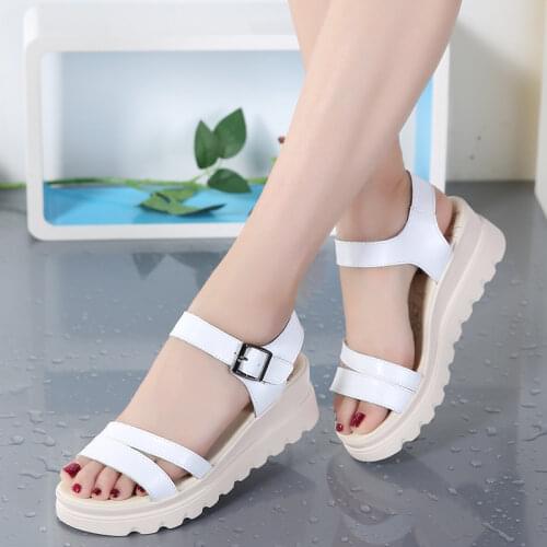 Genuine Leather Women Platform Beach sandals shoes ladies Flats Sneakers Sliver White Flip Flop shoe summer Mid Heel footwear