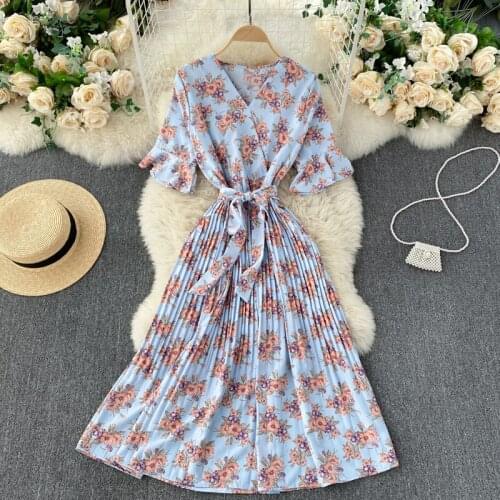 Teeuiear Boho Vintage V Neck floral Print pleated Dress Summer long bandage dress Party Women tunic elegant beach holiday Dress