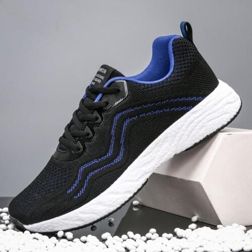 Mens Light Running Shoes Fashion Men Sneakers Breathable Casual Sports Shoes Comfortable Vulcanized Shoes Outdoor Walking Shoes