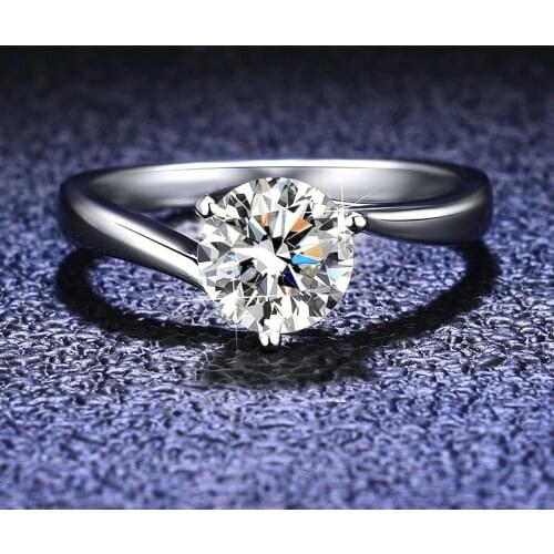 Silver Platinum Diamond Test Passed 1 Carat Excellent Cut D Color Good Clarity Moissanite