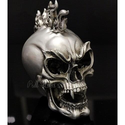Individuality skull head ghost decorative Halloween festival Resin Decoration Bar terror Decorative