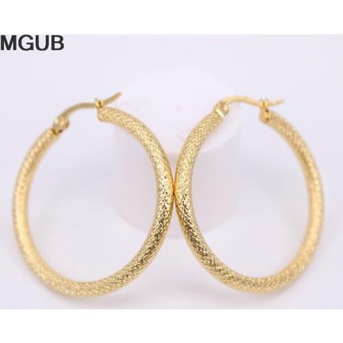 MGUB 2018 New Hoop Earrings Stainless Steel Gold Color Women Jewelry Vintage Earring for Women Mothers Gifts HX28