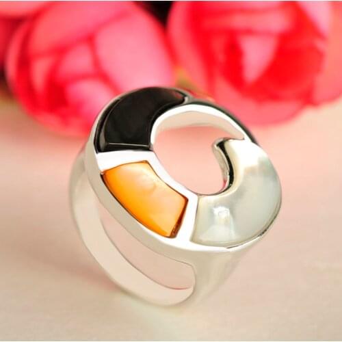 Blucome Fashion Classic Women Mother Ring Gold-Color Round Shell Material Rings For Birthday Party Gifts Wedding Accessories