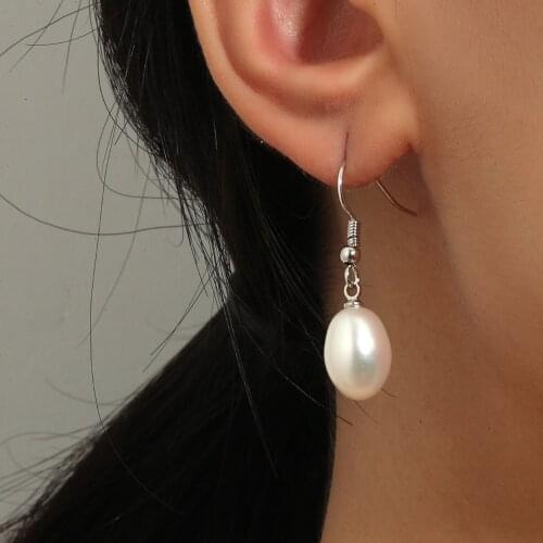 Fashion Pearl Earrings Women Earrings Water Drop Shape Natural Freshwater Pearl Earrings Jewelry Gifts for Friends Banquet Dance