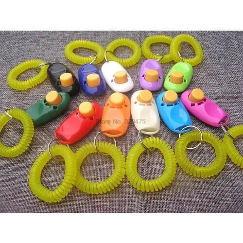 DHL 200pcs Universal Remote Portable Animal Dog Button Clicker Sound Trainer Pet Training Tool Control Wrist Band Accessory