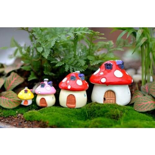 4pcs/lot Micro Landscape Small Ornaments Zakka Mediterranean Mushroom House Castle Landscape Resin Craft KS 015