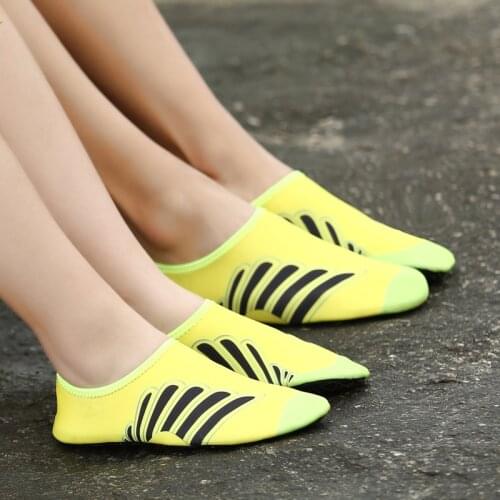 Shoes Water Summer Men Women Swimming Shoes Water Sports Aqua Socks Anti Slip Yoga Socks Plus Size 11 Jogging Beach Shoes Yellow