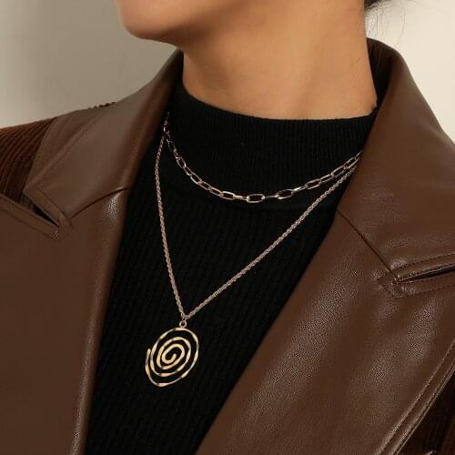 Vintage Multilayer Trendy Spiral Lollipop Pendant Sweater Chain Necklace For Women Personality Short Chokers Bamboo Neckalace
