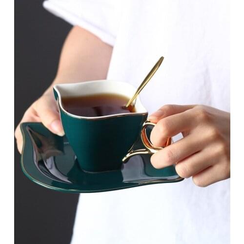 Ceramic Coffee Cup and Saucer Set European Style Small Luxury Exquisite Milk Cup Simple Office Home Afternoon Flower Tea Cup