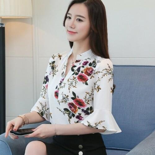 Half Sleeve Chiffon Shirt Summer Printing V Collar Office Ladies Blouse Trumpet Sleeves Casual Women Plus Size Work Top H9146