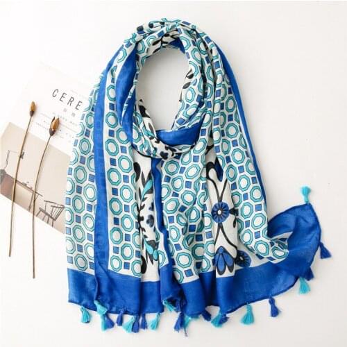 Fashion Blue Geometric Floral Patchwork Tassel Viscose Shawl Scarf Lady High Quality Wrap Pashmina Stole Bufandas Muslim Hijab