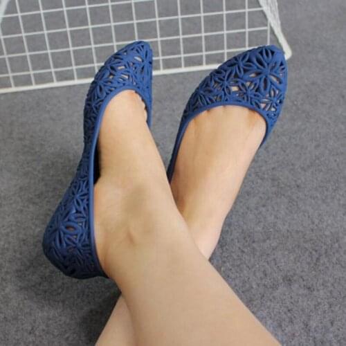 High Quality Womens Sandals 2018 New Summer Soft Women Shoes Casual Flats Sandals Female Beach Shoes Womens Shoes