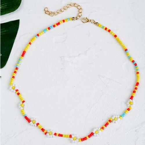 Beach Style Bohemian Fashion Female Handmade Beaded White Flower Necklaces For Women Glass Beads Multicolor Chain Necklaces Gift