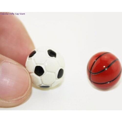 1:6/1:12 Dollhouse Miniature Sports Balls Soccer Football and Basketball Decor Doll Accessories