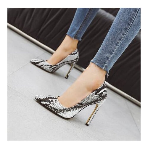 Spring and Autumn woman Single shoes Womens shoes The New fashion Sexy Comfortable Snakeskin pattern Big size 34-48 Heel 11cm