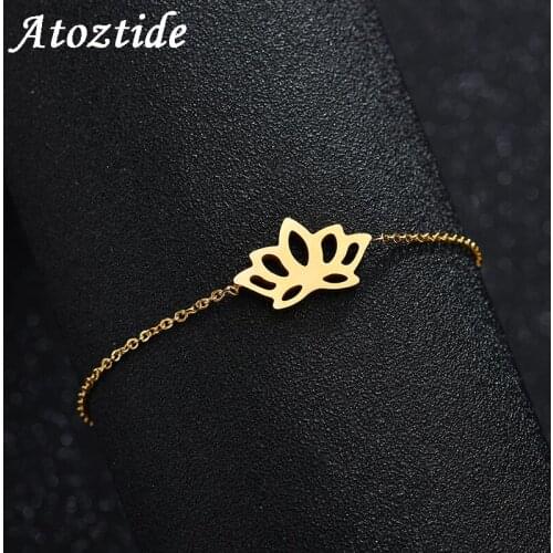 Atoztide Bracelets With Pendants