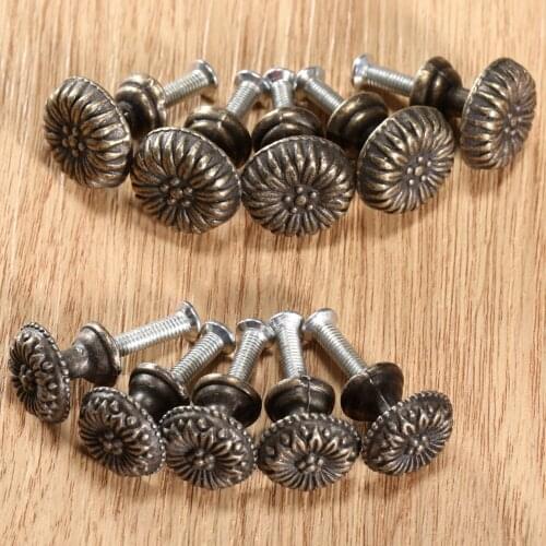 5Pcs Iron Antique Bronze Pulls Handle Retro Jewelry Box Cabinet Cupboard Dresser Wardrobe Door Knobs Furniture Knobs and Handles