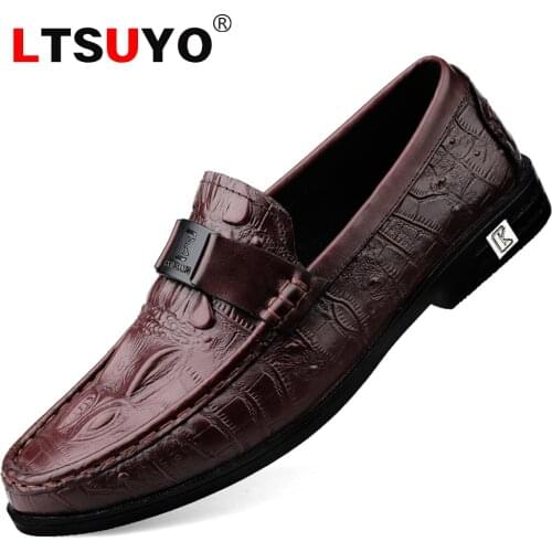 Mens leather crocodile pattern beanie shoes,fashionable high-end brand driving shoessoft sole soft surface casual leather shoes