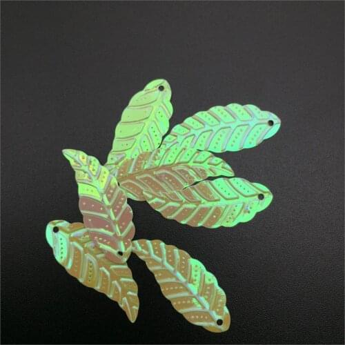 50g/lot Leaf Sequins 11*29mm PVC Sewing DIY Leaves With 1 Hole Light Green AB Confetti Spangles