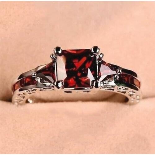 Personality Square Red Crystal Zircon Ring Delicate Wedding Rings For Women AAA Red Zircon Handmade Ladies Engagement Rings