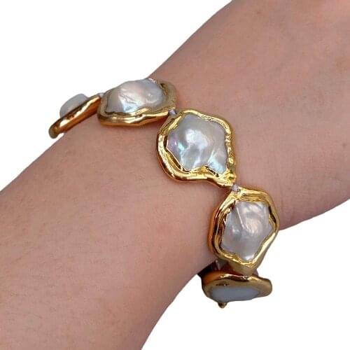 YYGEM White Keshi Pearl Flower Shape Bracelet Cubic Zirconia Pave Chain Adjustable