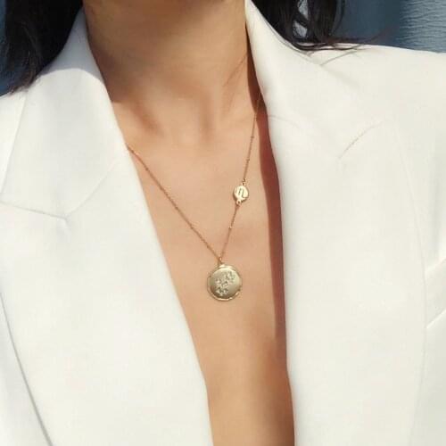 SRCOI New Style 12 Constellation Disc Coin Necklace Fashion Retro Golden Round Simple Temperament Horoscope Clavicle Necklace