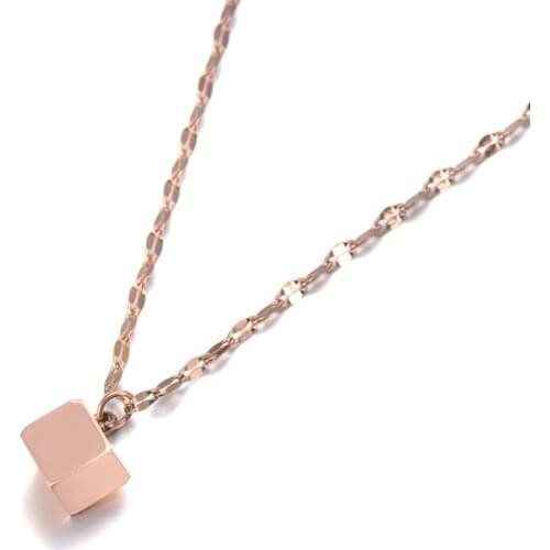 Trendy Geometric Square Charm Pendant Necklaces For Women Rose Gold Titanium Stainless Steel Choker Necklace N19134