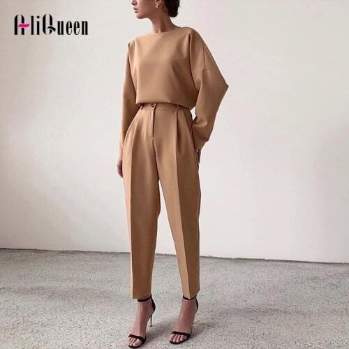 Autumn Winter Two Piece Set Women Crop Hooded Top + Long Pencil Pant Sets Trousers Female Loose Tracksuit Sports Sets Sweatsuit