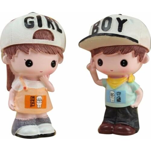 Fashin Pastoral Boy And Girl Couple Desk Ornaments Doll Lovers Student To Make Resin Crafts Decoration