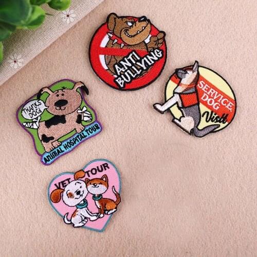 PGY 1PCS animal Patch Cute Bulldog Patch Biker Iron On Jeans Badges Cheap Embroidered Motorcycle Patches For Clothes Stickers
