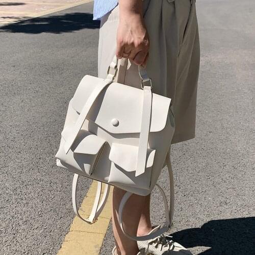 Womens Summer 2021 New Fashion Shoulder Bag Casual Ins Travel Designer Backpack Women Leather Backpack Purse