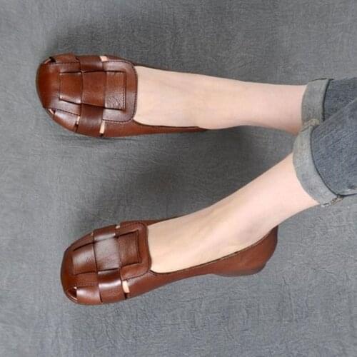 2021 New Fashion Women Genuine PU Leather Flat Shoes Woman Casual Work Mother Womens Shoes Women Flats Retro Shoes Sneakers