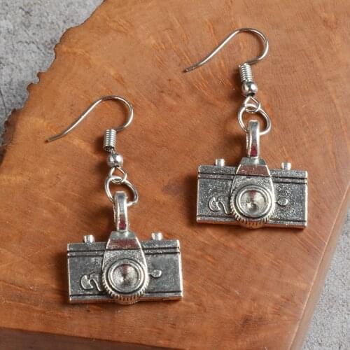 2020 Trendy Vintage Camera Shape Dangle Earrings for Women Girl Retro Drop Earrings Cute Small Object Earring Jewelry Bijoux