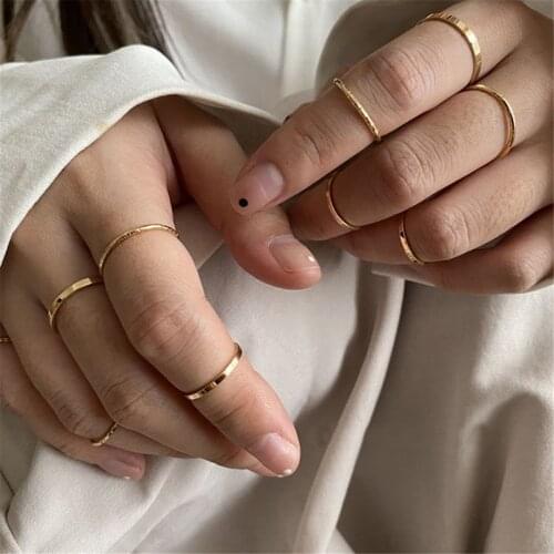 10Pcs/Set Fashion Punk Minimalist Midi Round Twist Ring Set for Women Bohemia Vintage Metal Knuckle Finger Rings Jewelry Gifts