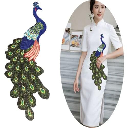 1 Pcs Animal Birds Stickers for Clothes Colors Peacock Patches Clothing DIY Badges T-shirts Appliques 3D Diy Coat Jeans Decor