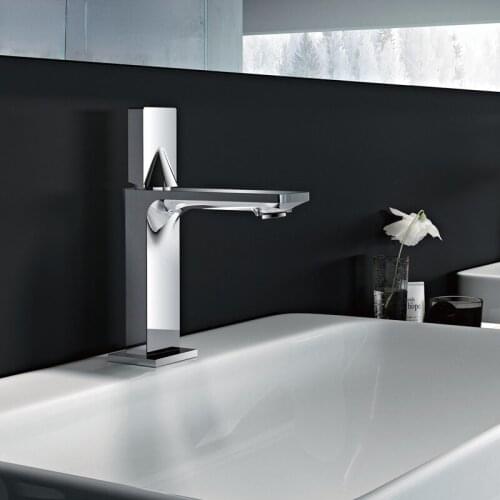 High end black faucet, hot and cold washbasin on the table, all copper washbasin, washbasin, table basin faucet